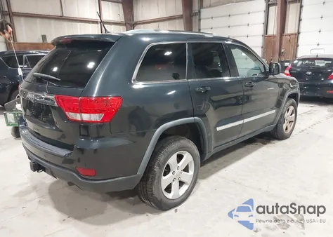 2012 Jeep Grand Cherokee Laredo z USA, uszkodzony, nr VIN 1C4RJFAG9CC233025